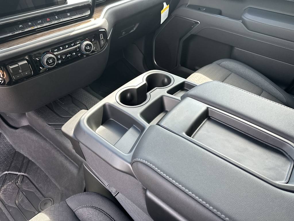 Thumbnail: 2026 Chevrolet Silverado 1500 - 15