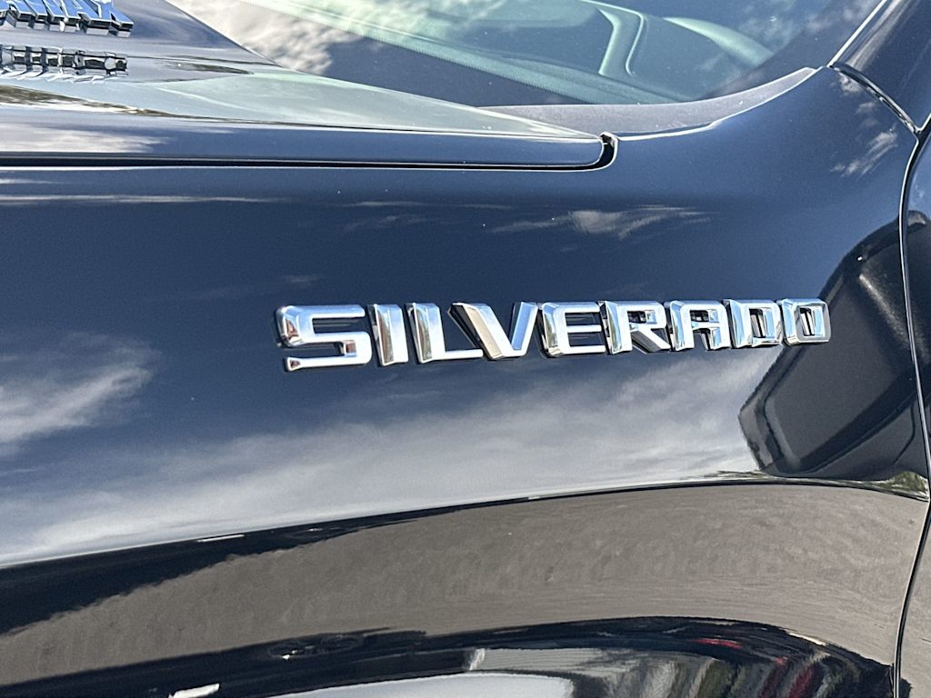 Thumbnail: 2026 Chevrolet Silverado 1500 - 22