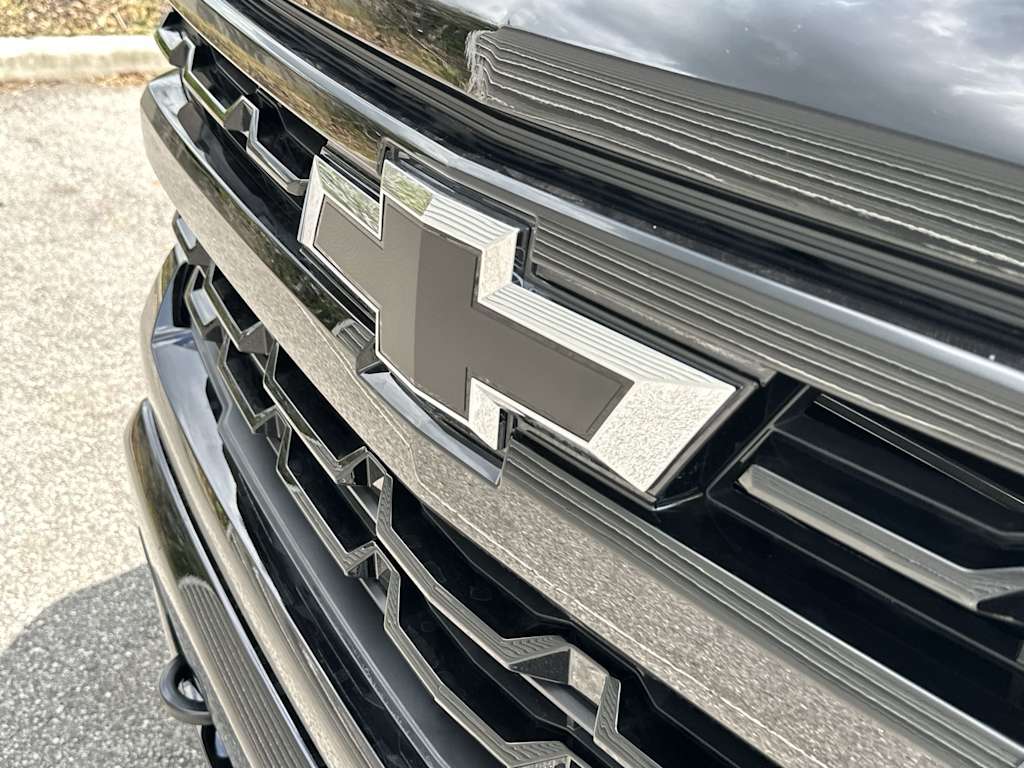 Thumbnail: 2026 Chevrolet Silverado 1500 - 6