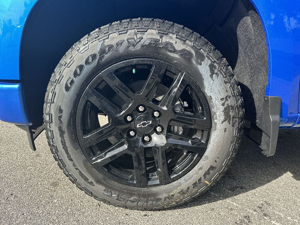 Thumbnail: 2026 Chevrolet Silverado 1500 - 8