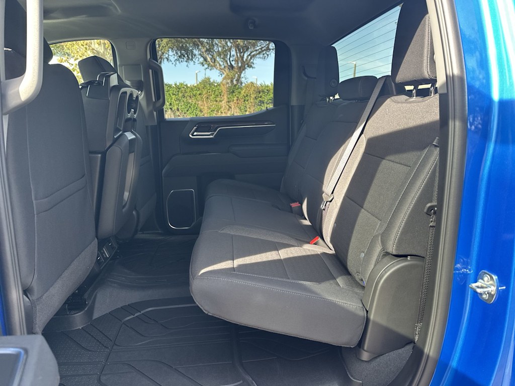 Thumbnail: 2026 Chevrolet Silverado 1500 - 23