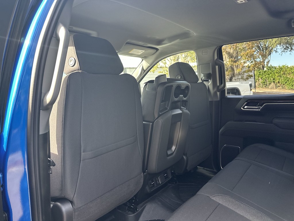 Thumbnail: 2026 Chevrolet Silverado 1500 - 13