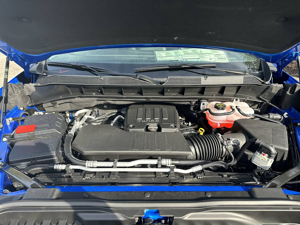 Thumbnail: 2026 Chevrolet Silverado 1500 - 9