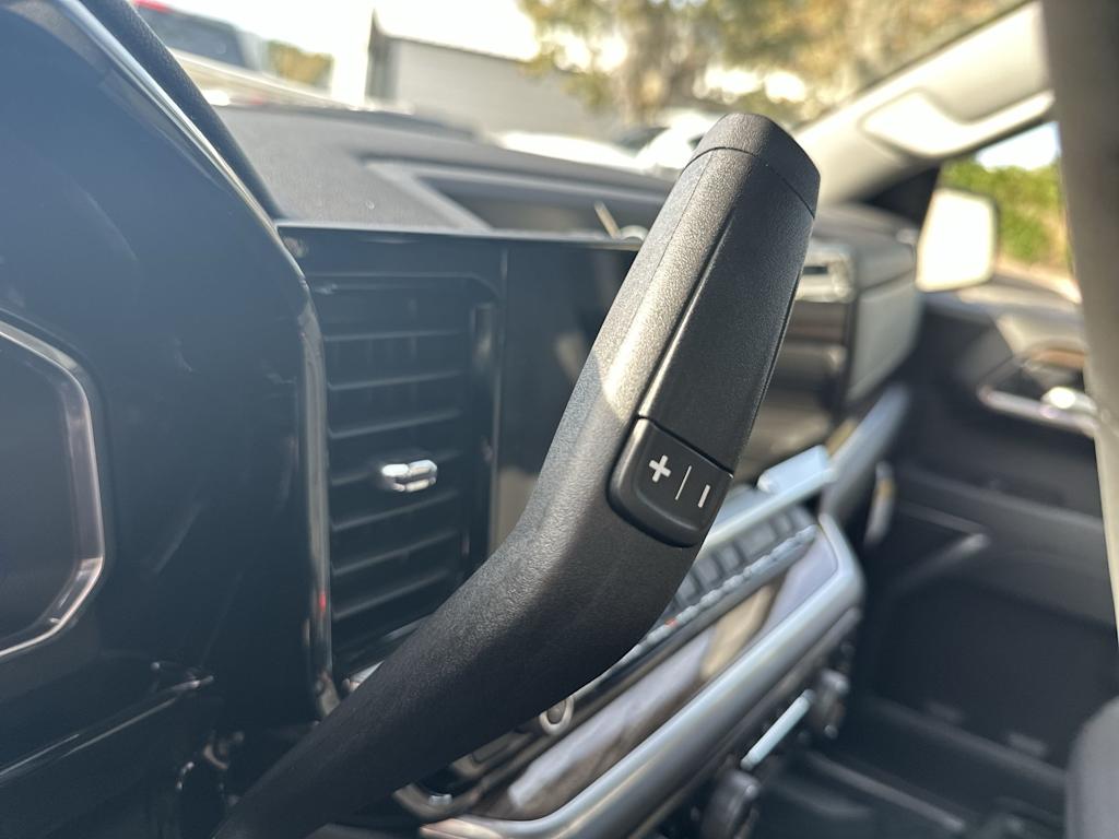 Thumbnail: 2026 Chevrolet Silverado 1500 - 27