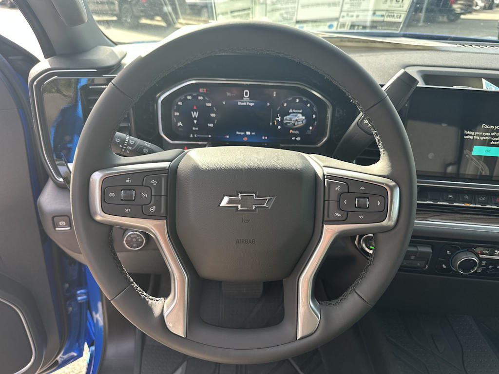 Thumbnail: 2026 Chevrolet Silverado 1500 - 10