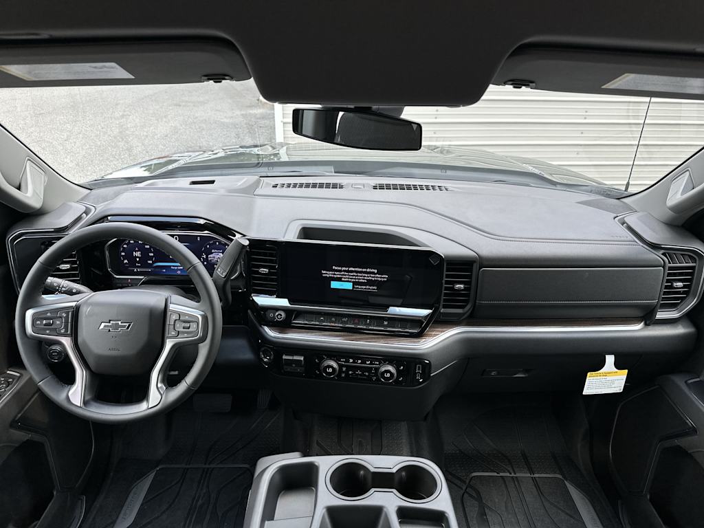 Thumbnail: 2026 Chevrolet Silverado 1500 - 2