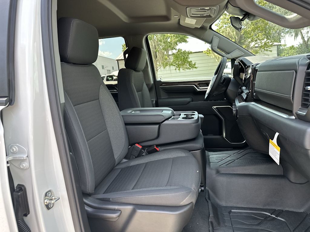 Thumbnail: 2026 Chevrolet Silverado 1500 - 25