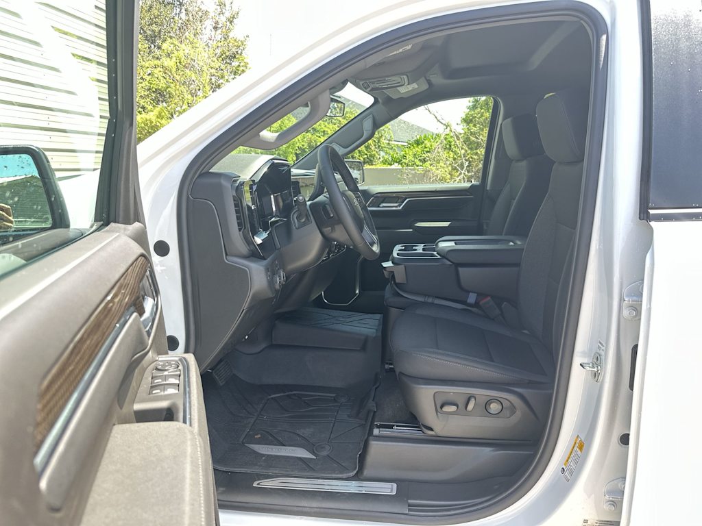 Thumbnail: 2026 Chevrolet Silverado 1500 - 18