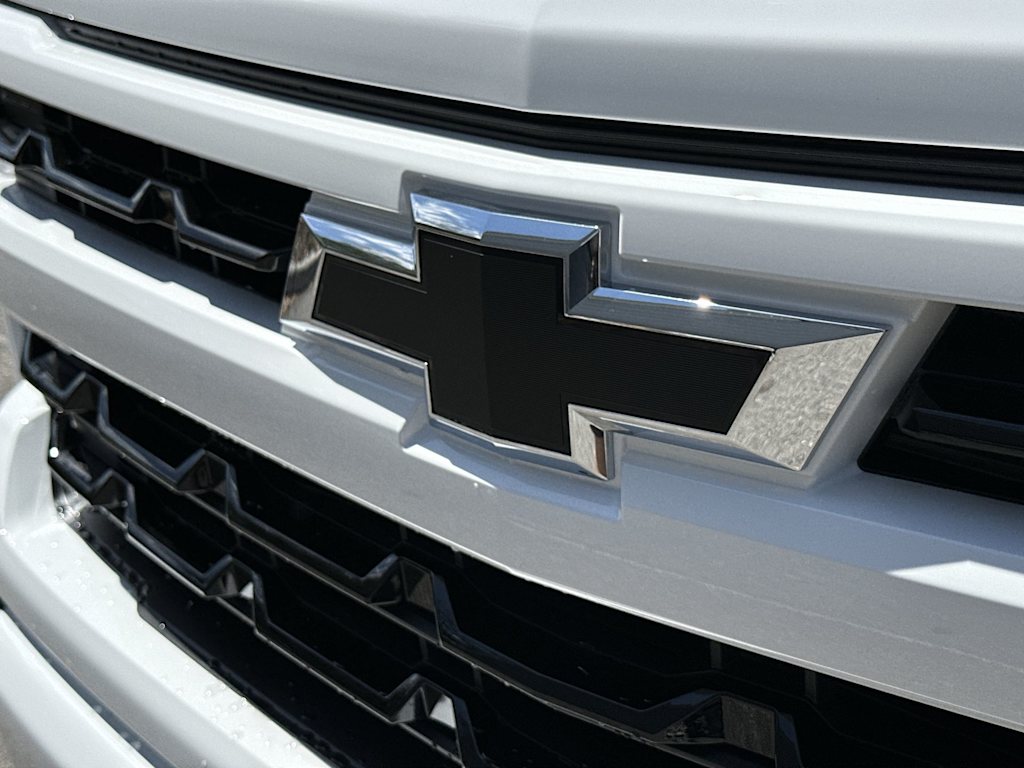 Thumbnail: 2026 Chevrolet Silverado 1500 - 6