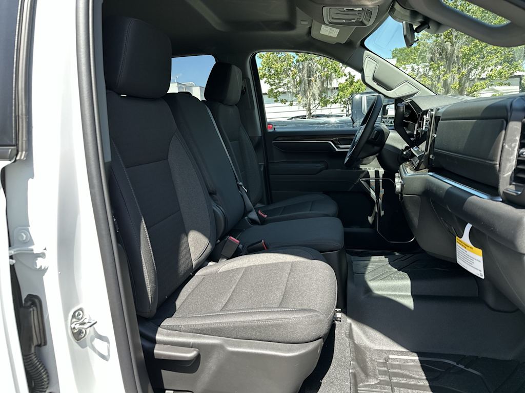 Thumbnail: 2026 Chevrolet Silverado 1500 - 25