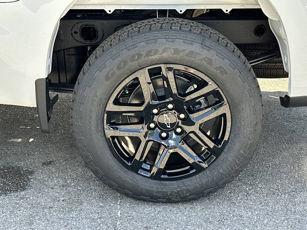 Thumbnail: 2026 Chevrolet Silverado 1500 - 7