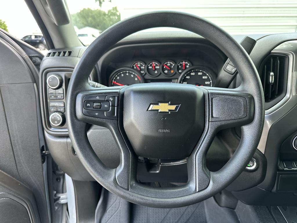 Thumbnail: 2024 Chevrolet Silverado 1500 - 10