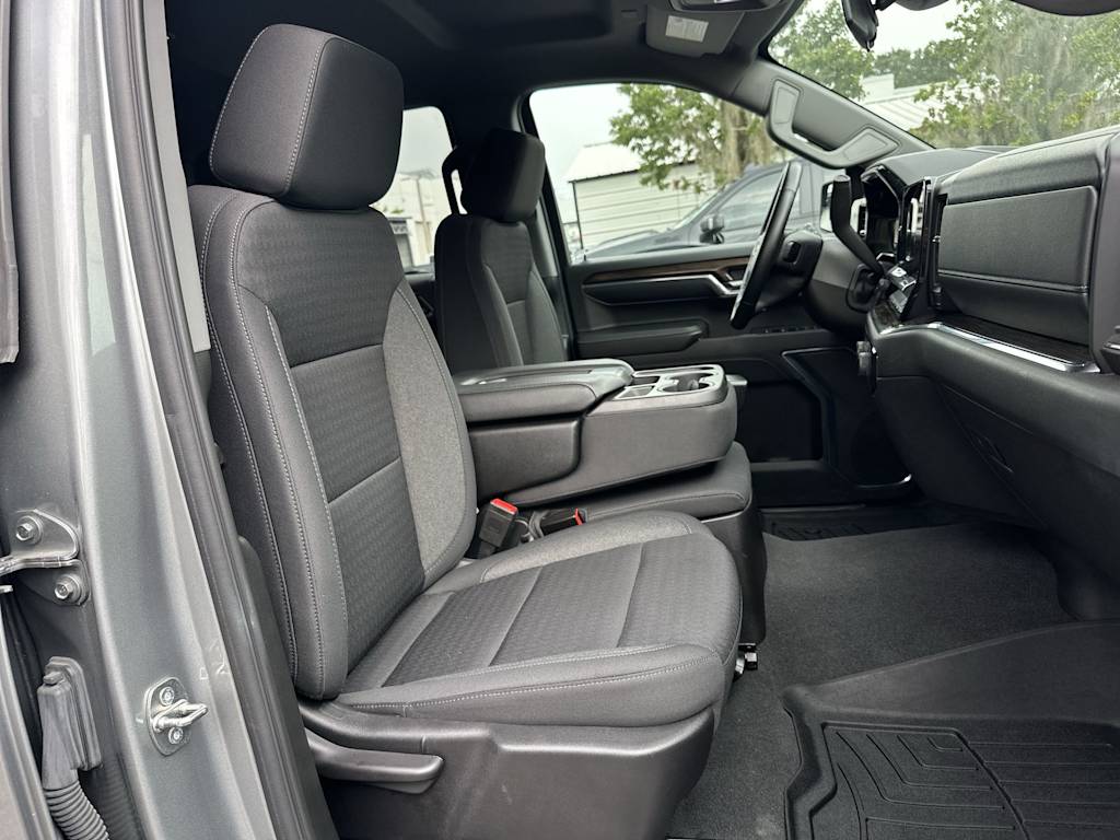 Thumbnail: 2024 Chevrolet Silverado 1500 - 26