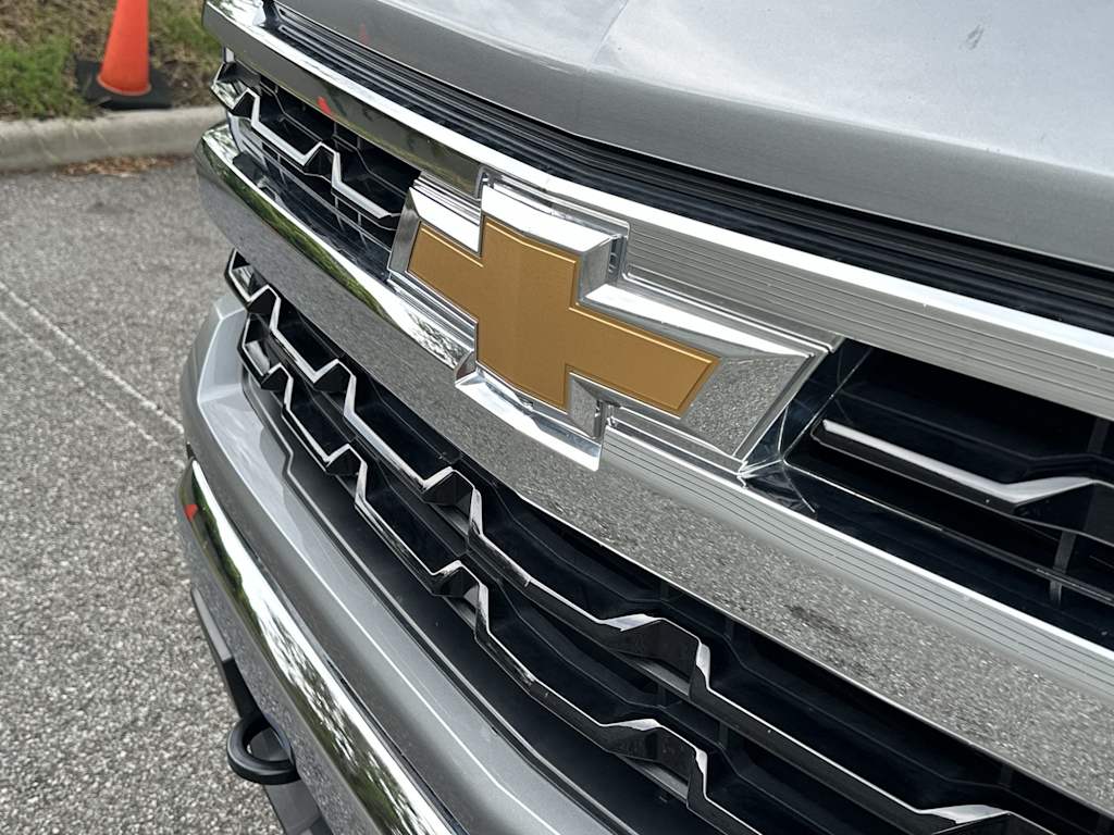 Thumbnail: 2024 Chevrolet Silverado 1500 - 7