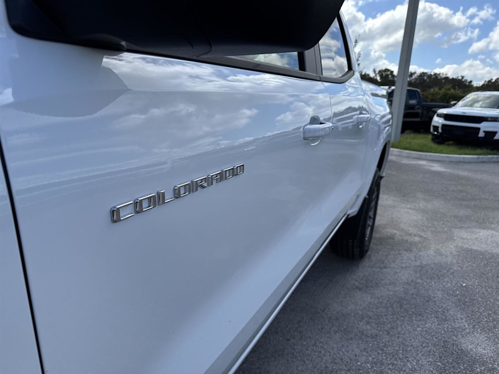 2024 Chevrolet Colorado LT 7