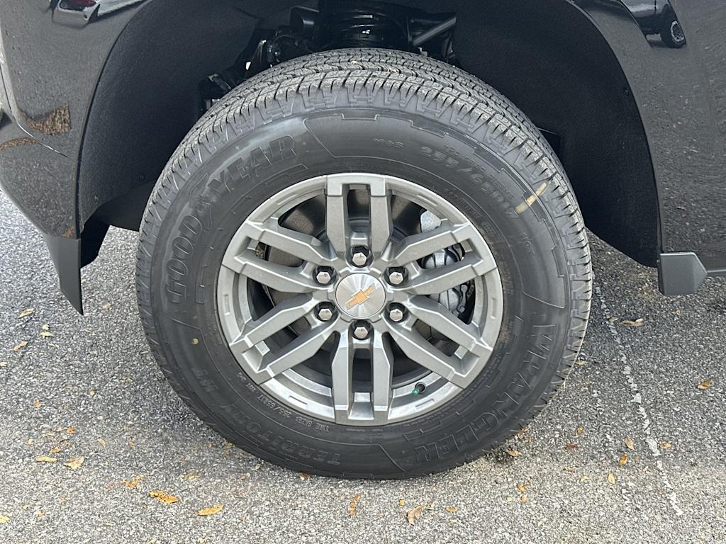 Thumbnail: 2026 Chevrolet Colorado - 8