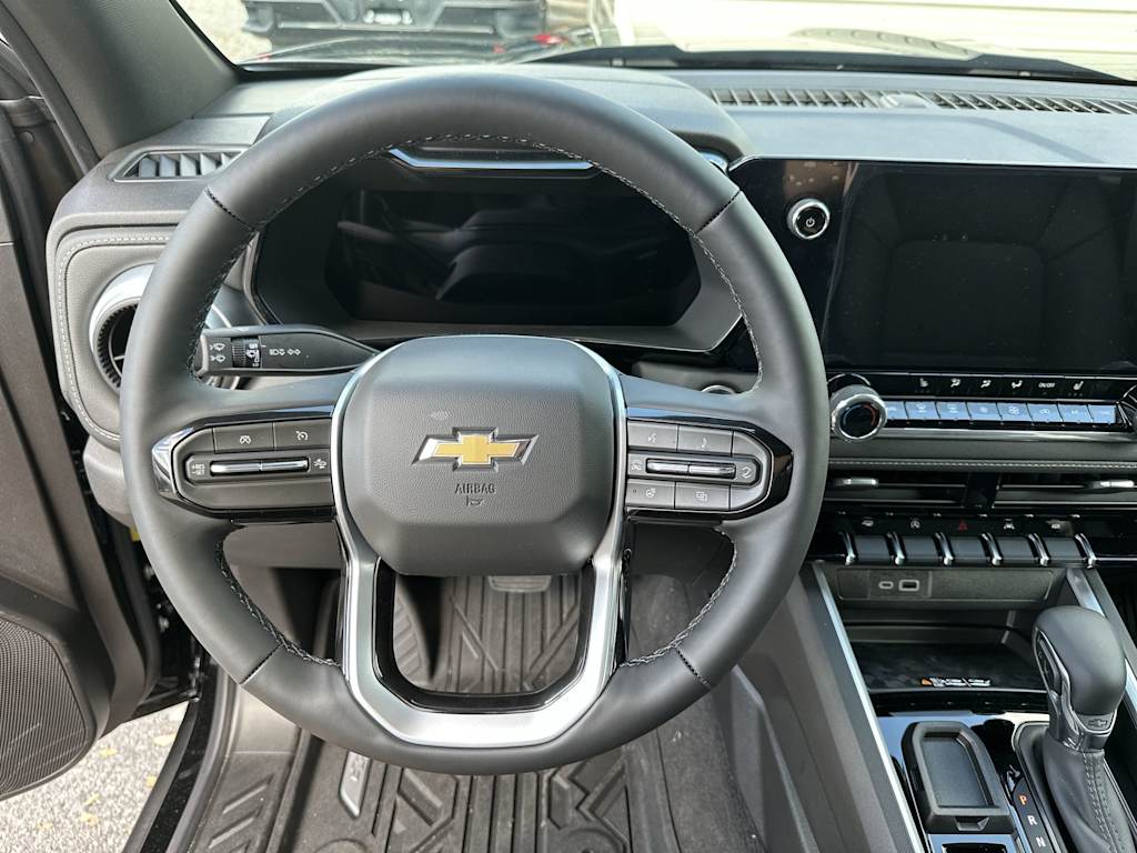 Thumbnail: 2026 Chevrolet Colorado - 10