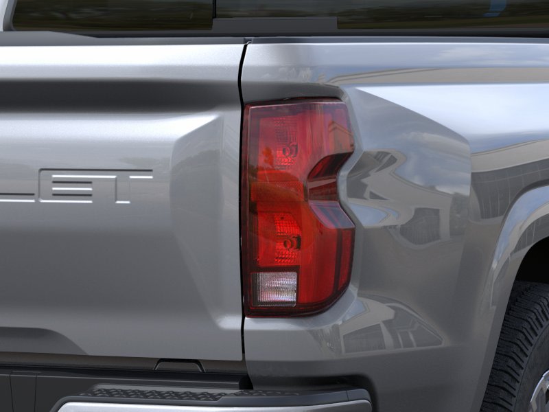 Thumbnail: 2026 Chevrolet Colorado - 18