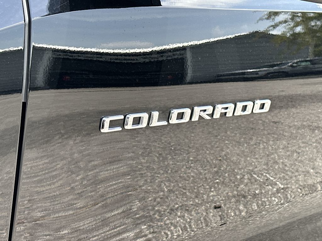 Thumbnail: 2024 Chevrolet Colorado - 22
