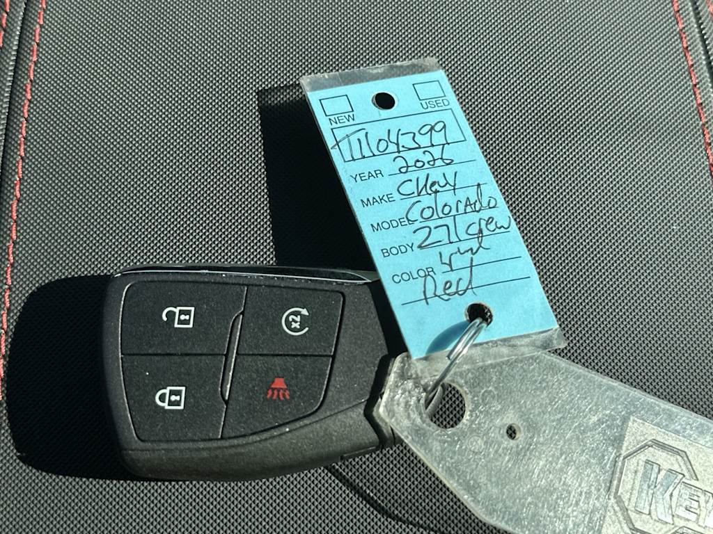 Thumbnail: 2026 Chevrolet Colorado - 18