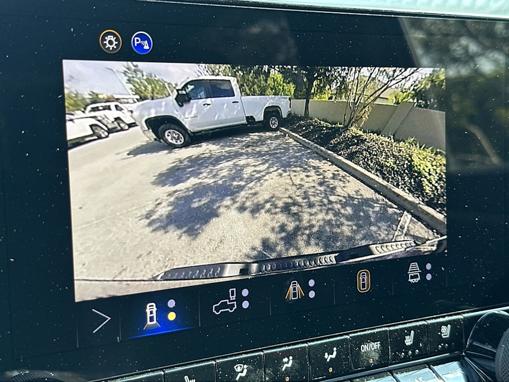 Thumbnail: 2026 Chevrolet Colorado - 14