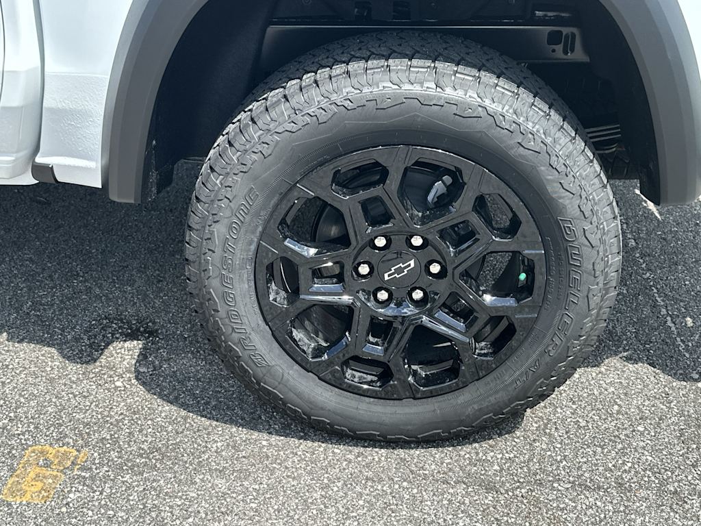 Thumbnail: 2026 Chevrolet Colorado - 8