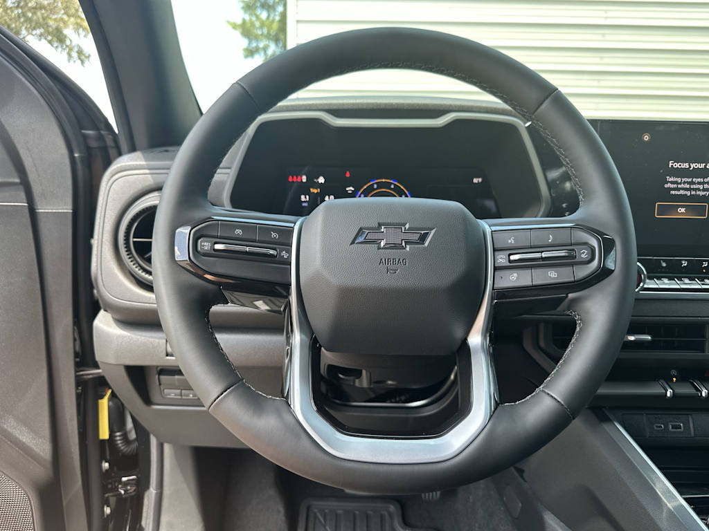 Thumbnail: 2026 Chevrolet Colorado - 10