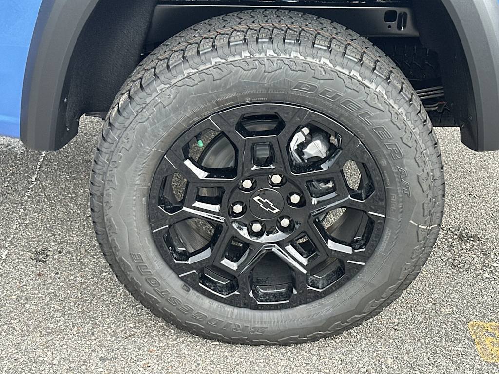 Thumbnail: 2026 Chevrolet Colorado - 8