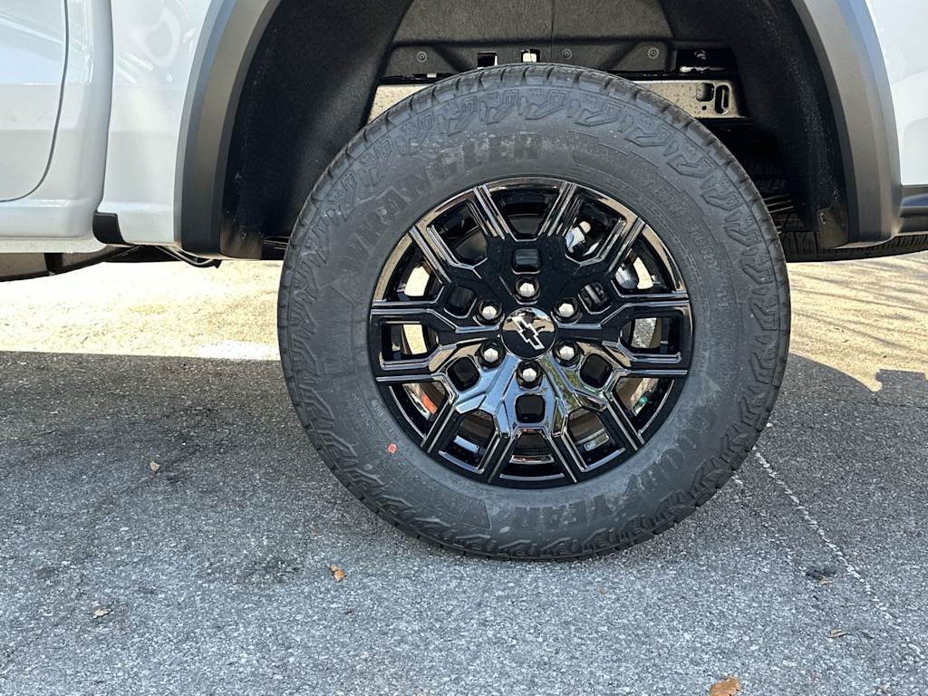 Thumbnail: 2026 Chevrolet Colorado - 7