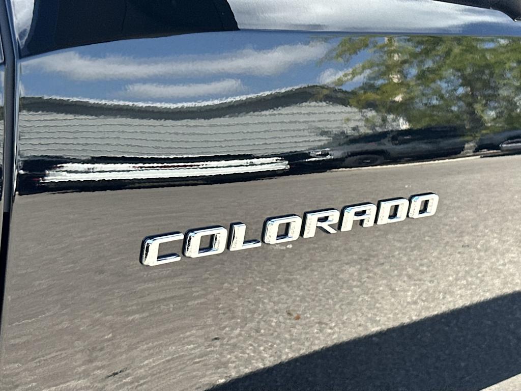 Thumbnail: 2024 Chevrolet Colorado - 22