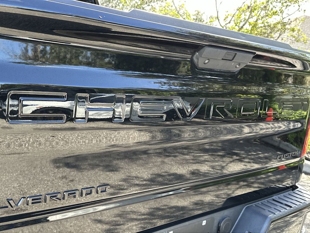 Thumbnail: 2021 Chevrolet Silverado 1500 - 6