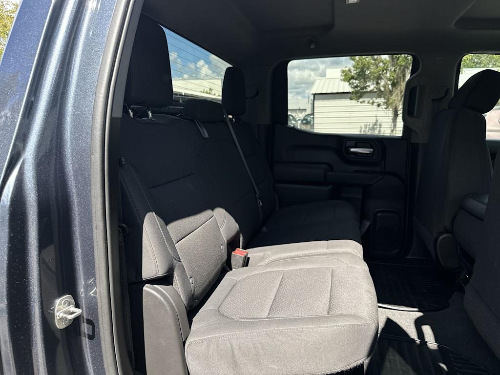 Thumbnail: 2021 Chevrolet Silverado 1500 - 24