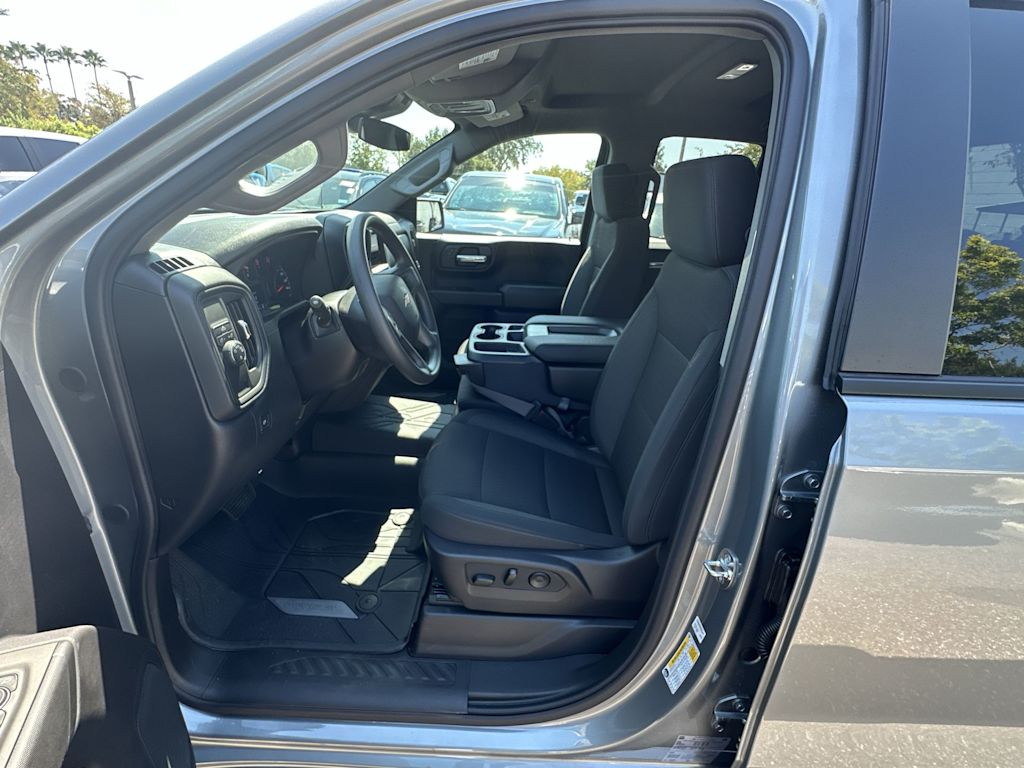 Thumbnail: 2026 Chevrolet Silverado 1500 - 11