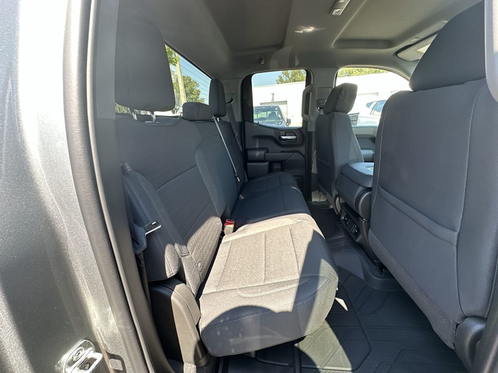 Thumbnail: 2026 Chevrolet Silverado 1500 - 24