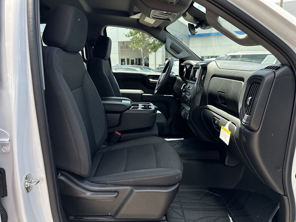 Thumbnail: 2026 Chevrolet Silverado 1500 - 24