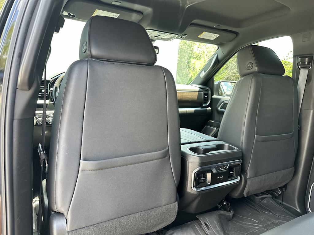 Thumbnail: 2023 Chevrolet Silverado 1500 - 23