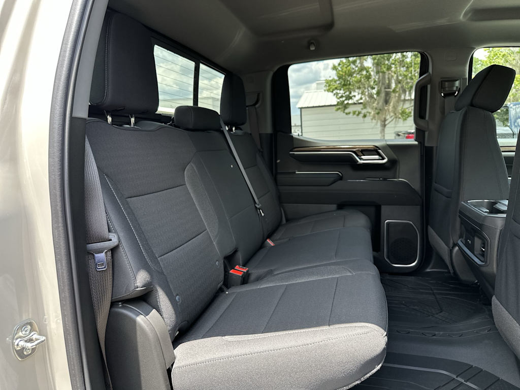 Thumbnail: 2026 Chevrolet Silverado 1500 - 24