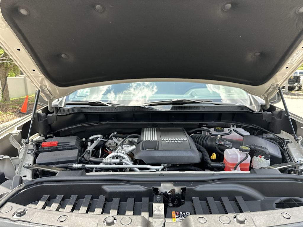 Thumbnail: 2026 Chevrolet Silverado 1500 - 8