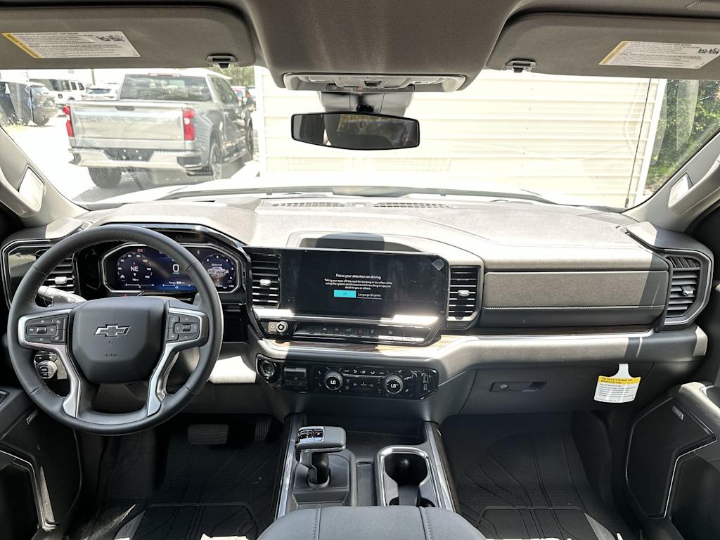 Thumbnail: 2026 Chevrolet Silverado 1500 - 2