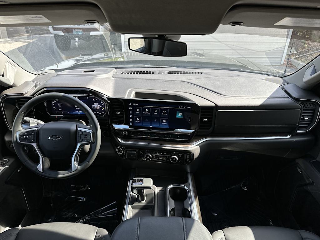 Thumbnail: 2026 Chevrolet Silverado 1500 - 2