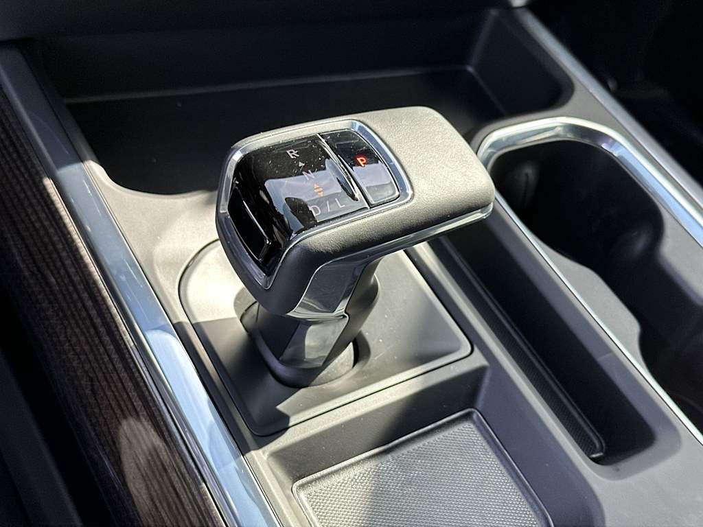 Thumbnail: 2026 Chevrolet Silverado 1500 - 15