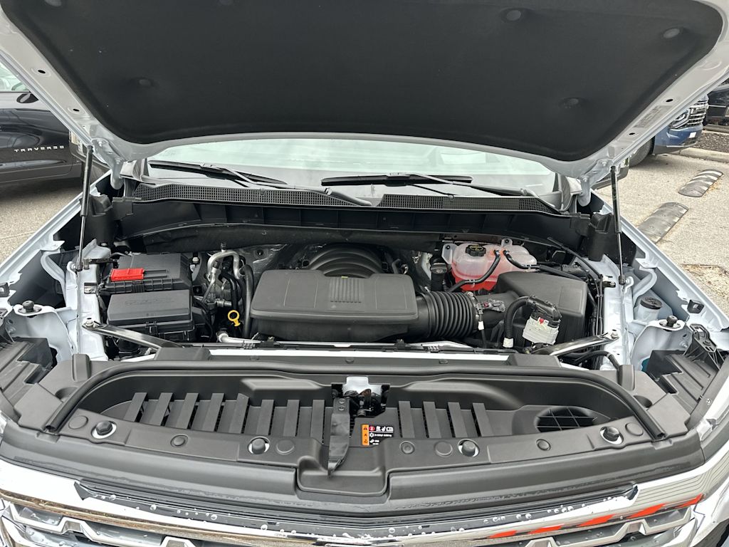 Thumbnail: 2026 Chevrolet Silverado 1500 - 9