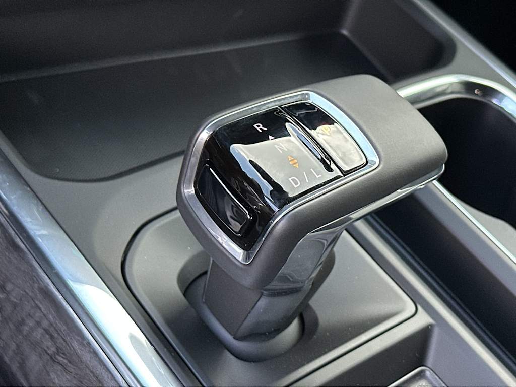 Thumbnail: 2026 Chevrolet Silverado 1500 - 27