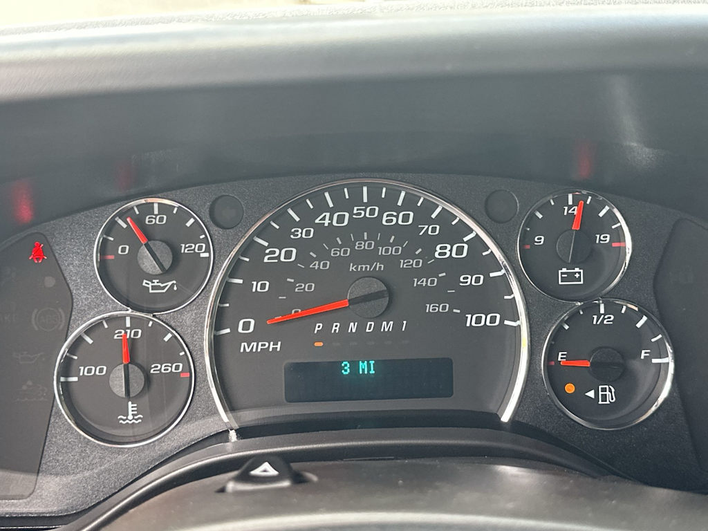 Thumbnail: 2026 Chevrolet Express - 14
