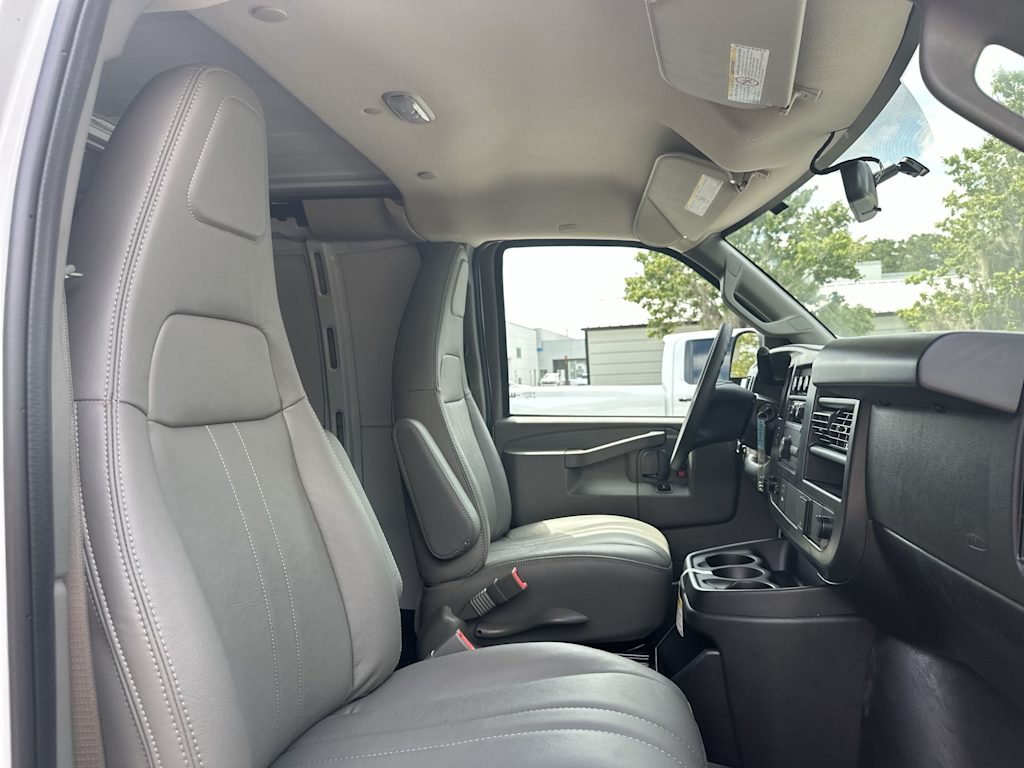 Thumbnail: 2026 Chevrolet Express - 11