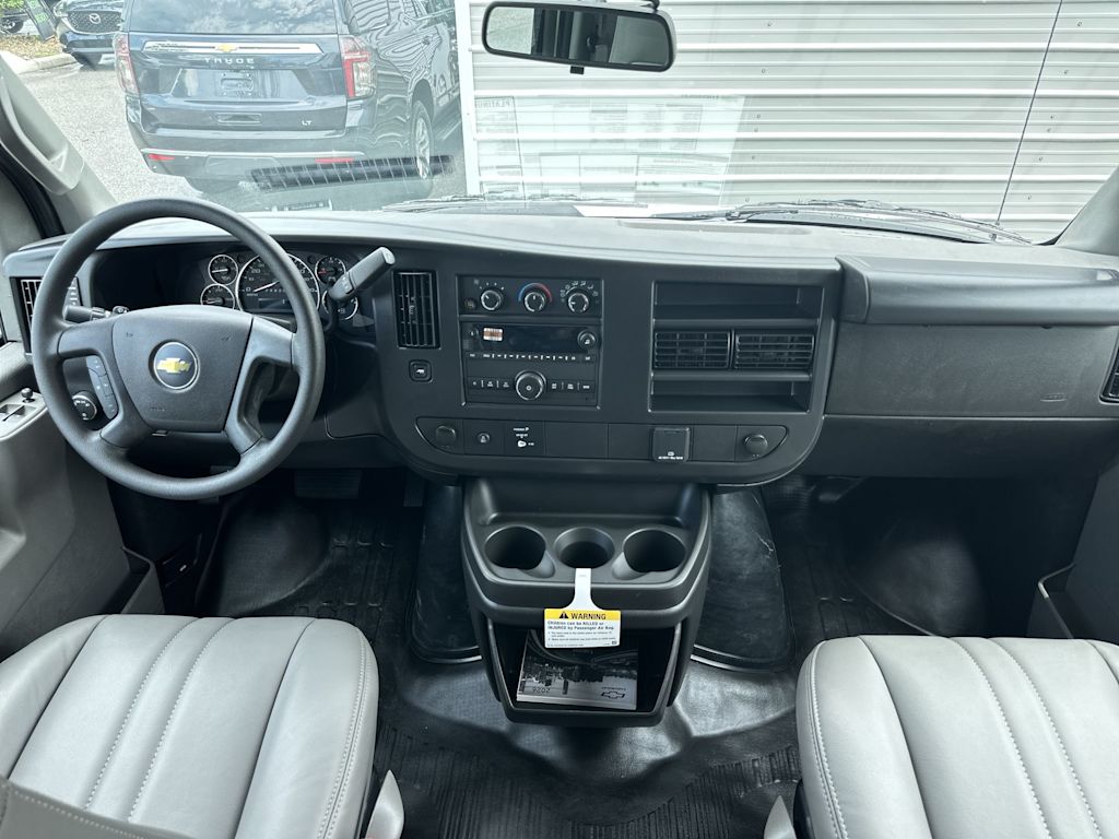 Thumbnail: 2026 Chevrolet Express - 2