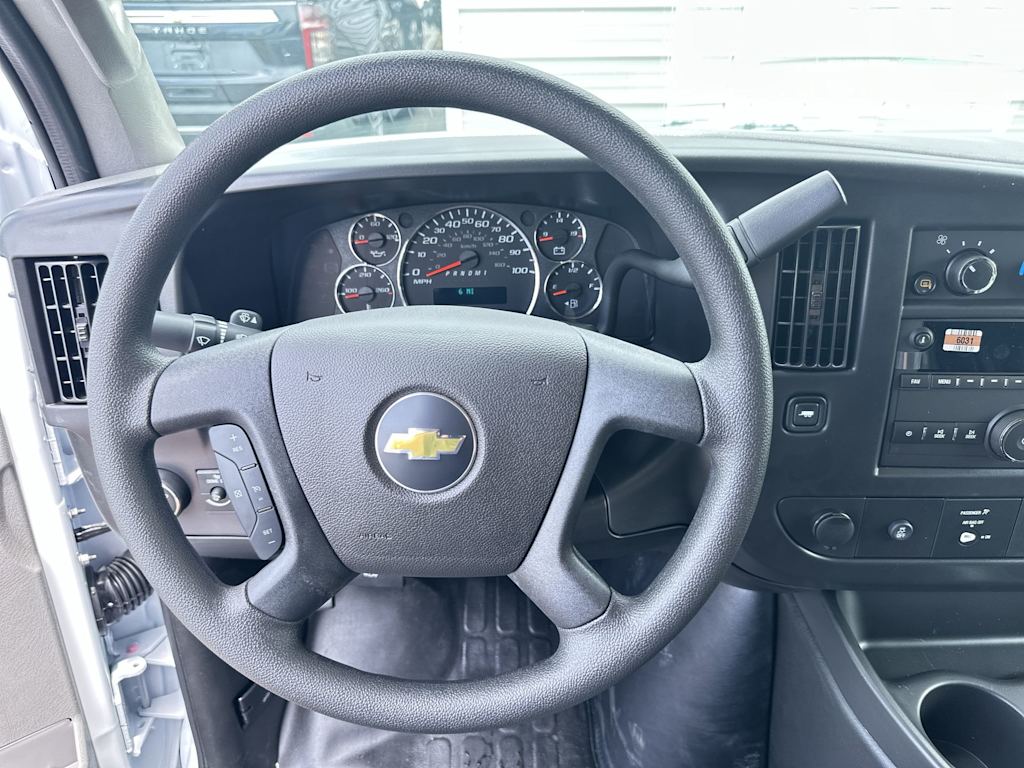 Thumbnail: 2026 Chevrolet Express - 9