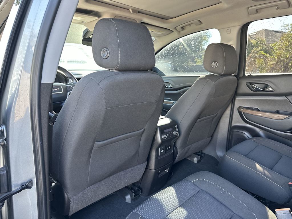 Thumbnail: 2023 GMC Acadia - 13