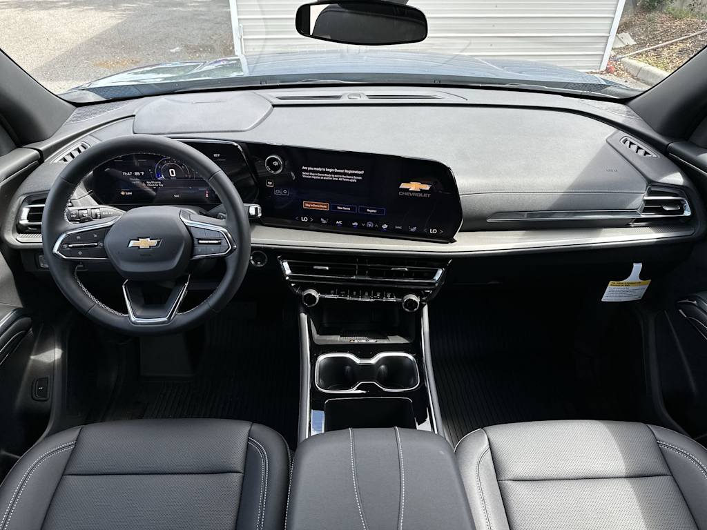 Thumbnail: 2026 Chevrolet Traverse - 2