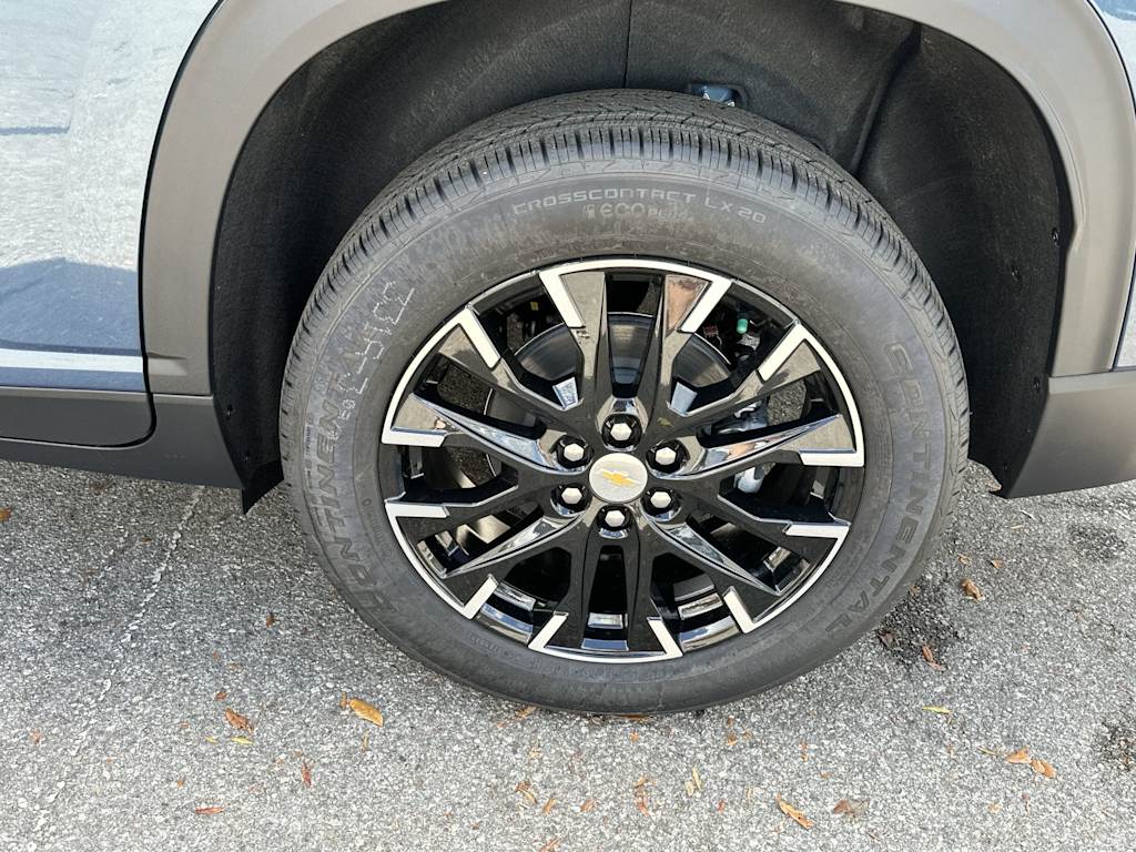 Thumbnail: 2026 Chevrolet Traverse - 7